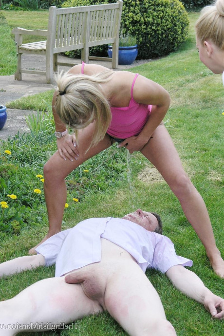 Женское доминирование Моча картинка 18